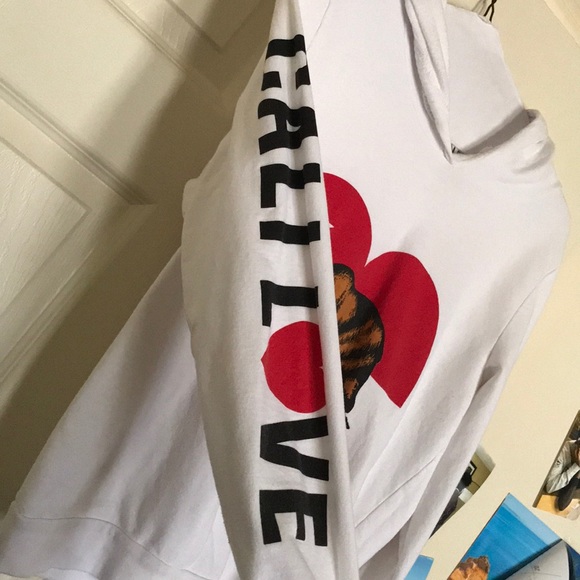 Sweater - Picture 2 of 3